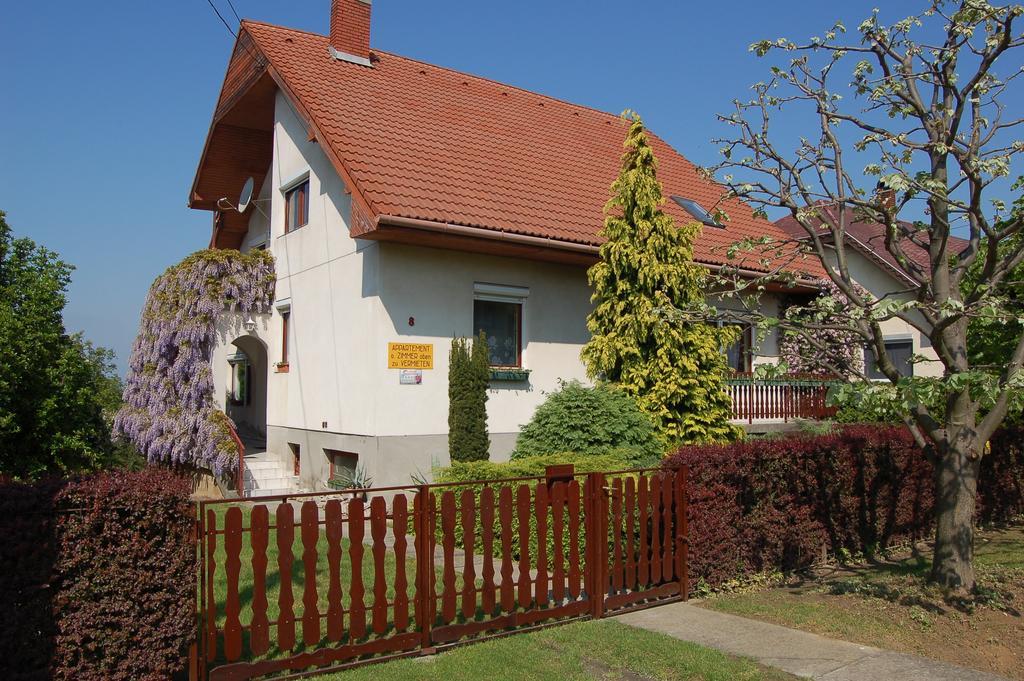 Szalai Vendeghaz Apartment Черсектомай Стая снимка